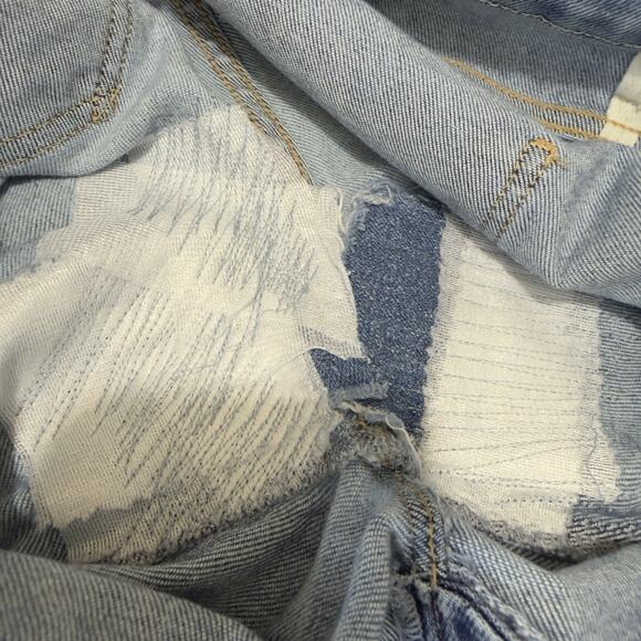 Mother Women’s High‑Waisted Looker Crop Jeans Size 26 Chatterbox Knee Rips - Picture 9 of 14